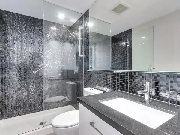 Vancouver, BC V6B 0H4,833 Homer ST #2507