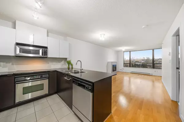 4178 Dawson ST #1105 Burnaby, BC V5C 0A1