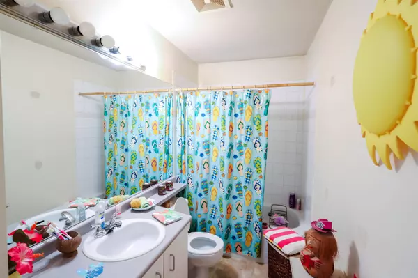 723 Twelfth ST #206 New Westminster, BC V3M 4J8