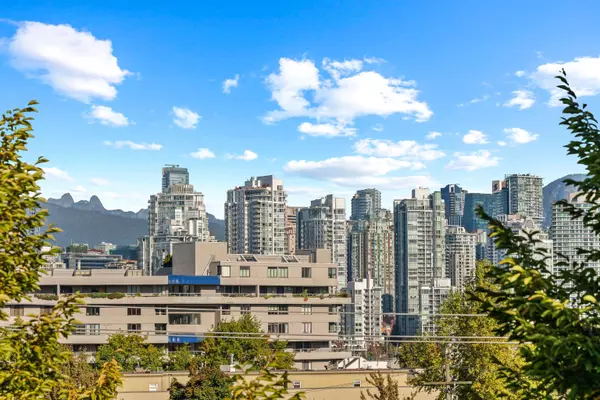 638 W 7th AVE #325 Vancouver, BC V5Z 1B5