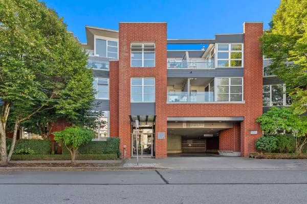 638 W 7th AVE #325, Vancouver, BC V5Z 1B5