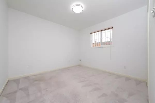 9900 Patterson RD Richmond, BC V6X 1R2