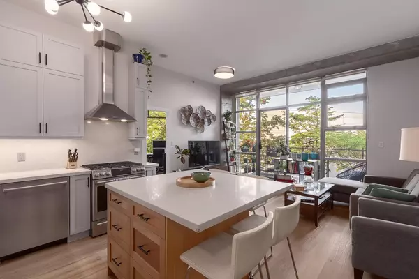 Vancouver, BC V5T 4V7,2635 Prince Edward ST #208