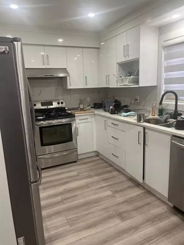 Surrey, BC V3W 6P6,13960 80a AVE