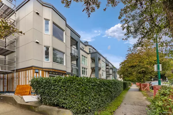Vancouver, BC V5M 4T8,2533 Penticton ST #107