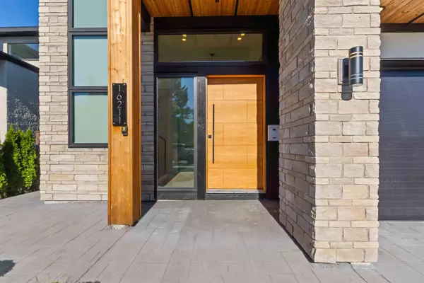 Surrey, BC V4N 5X2,16211 96b AVE