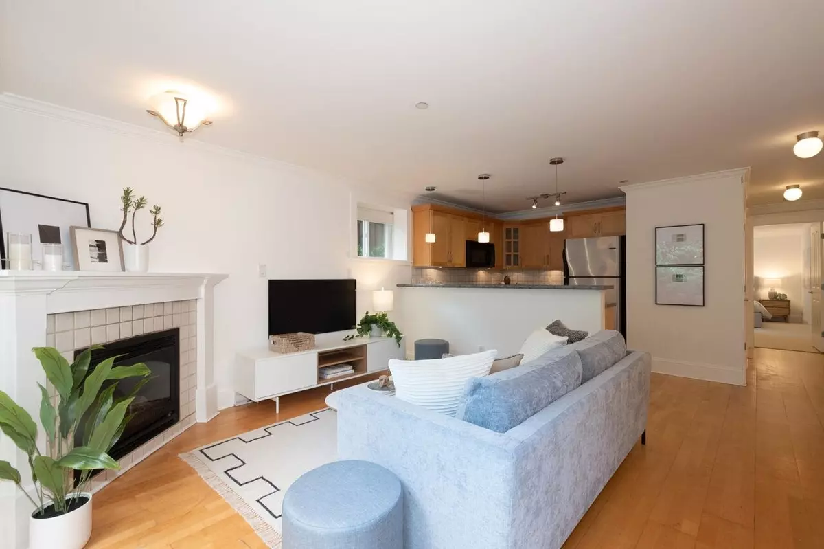 Vancouver, BC V5Y 1X4,316 W 14th AVE