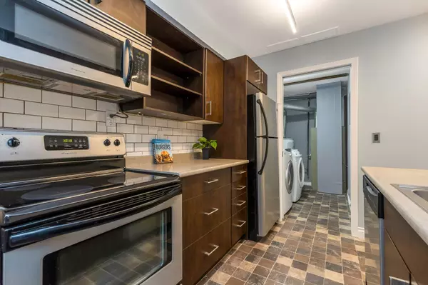 Abbotsford, BC V3G 2E7,34909 Old Yale RD #514