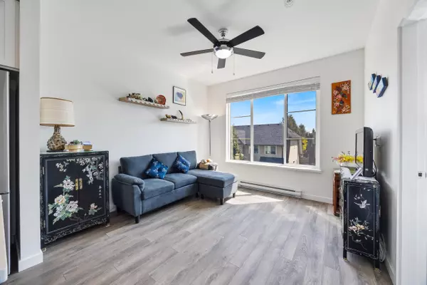 Surrey, BC V4N 6W6,15835 85 AVE #312