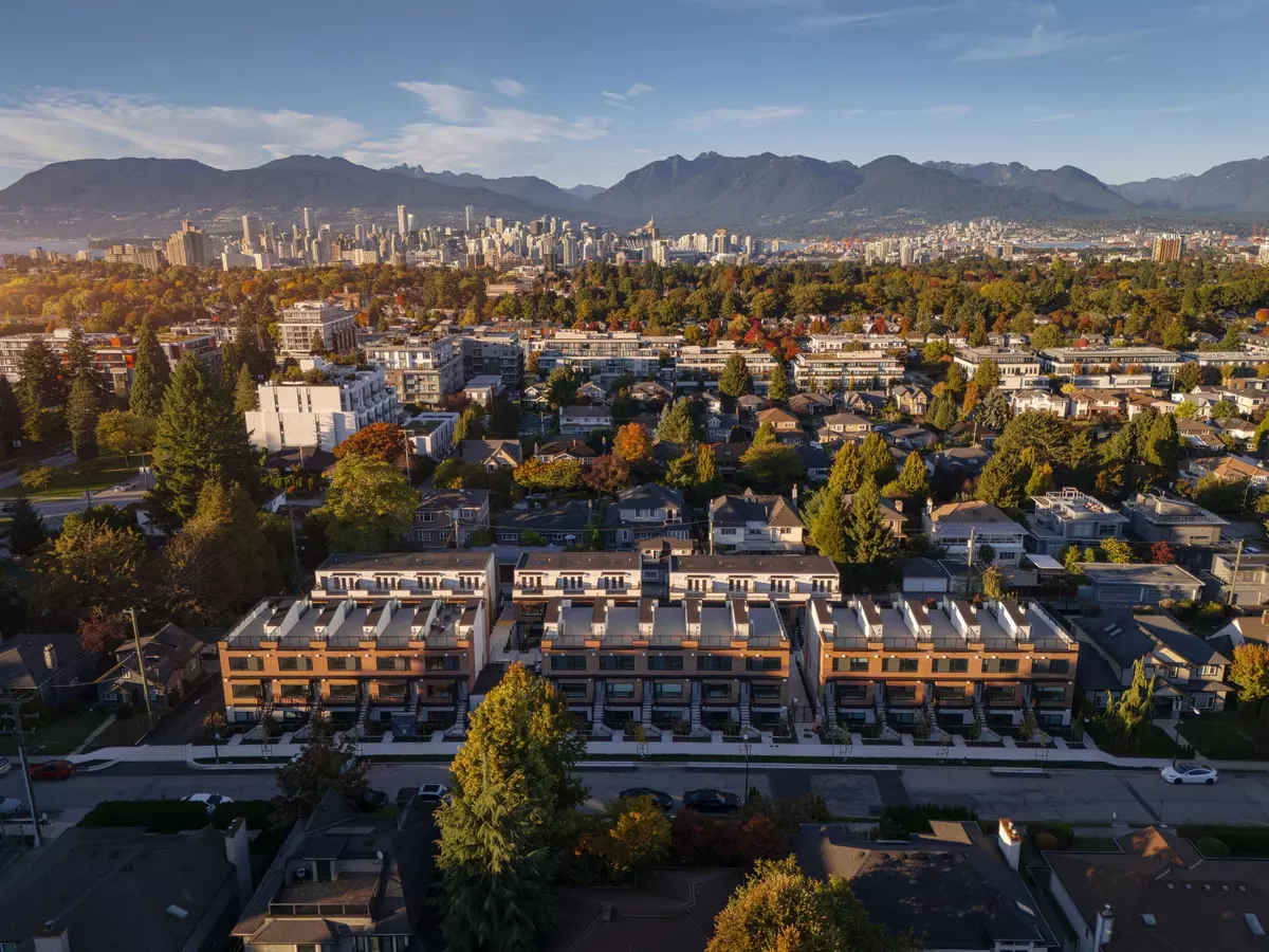 Vancouver, BC V5Y 0P2,471 W 28th AVE #121