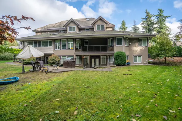 Surrey, BC V3X 3T1,5479 124b ST