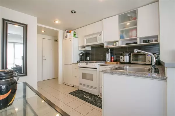 Vancouver, BC V6Z 3G6,928 Beatty ST #1201