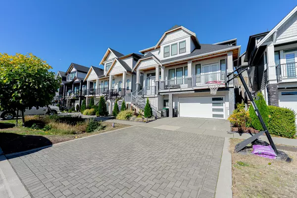 Surrey, BC V3Z 0B4,16755 16a AVE