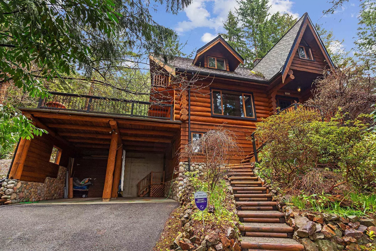 Lions Bay, BC V0N 2E0,325 Bayview RD