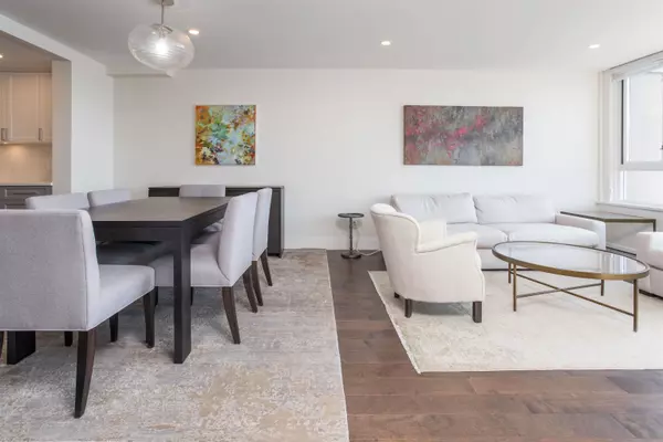 2203 Bellevue AVE #1302 West Vancouver, BC V7V 4V7