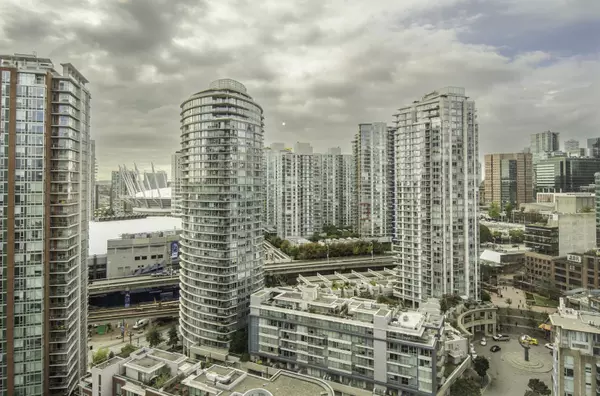 63 Keefer PL #2510, Vancouver, BC V6B 6N6