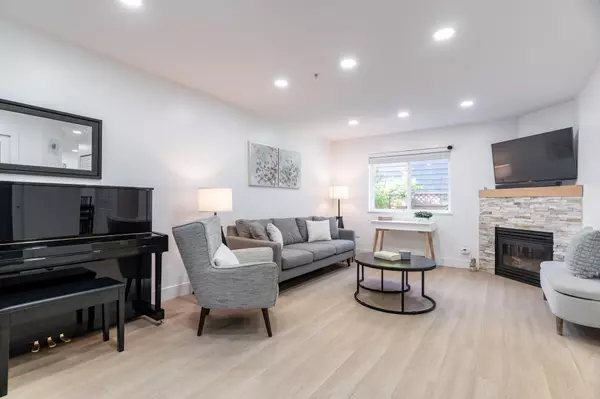 North Vancouver, BC V7P 1R5,1233 W 16th ST #2