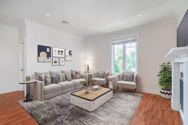 Vancouver, BC V5V 3H1,4438 Ontario ST