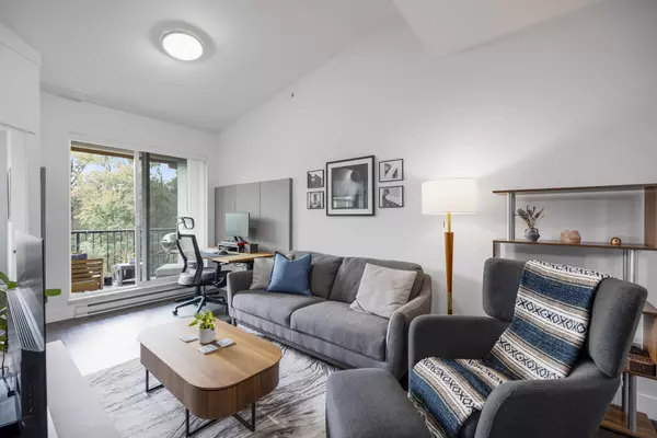 Port Coquitlam, BC V3C 0E6,2465 Wilson AVE #605