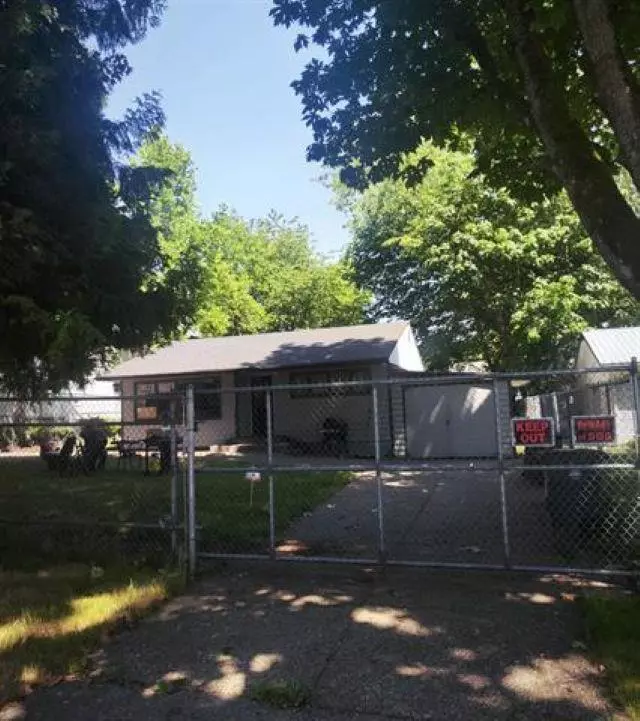 Surrey, BC V3T 4K5,10658 138 ST