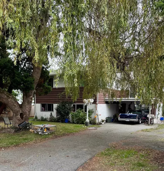 4893 44b AVE, Delta, BC V4K 1H9