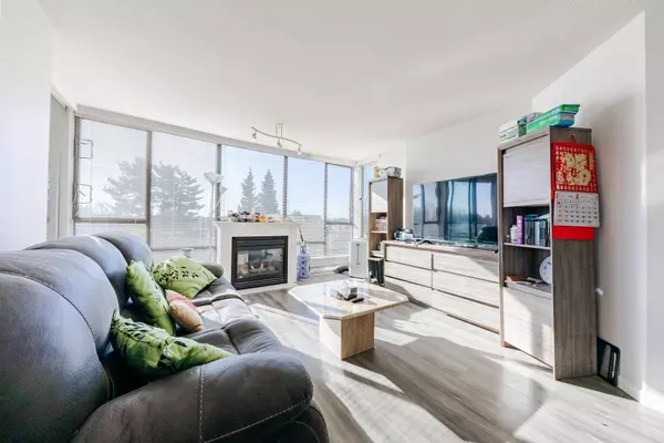 8180 Granville AVE #708, Richmond, BC V6Y 4G1