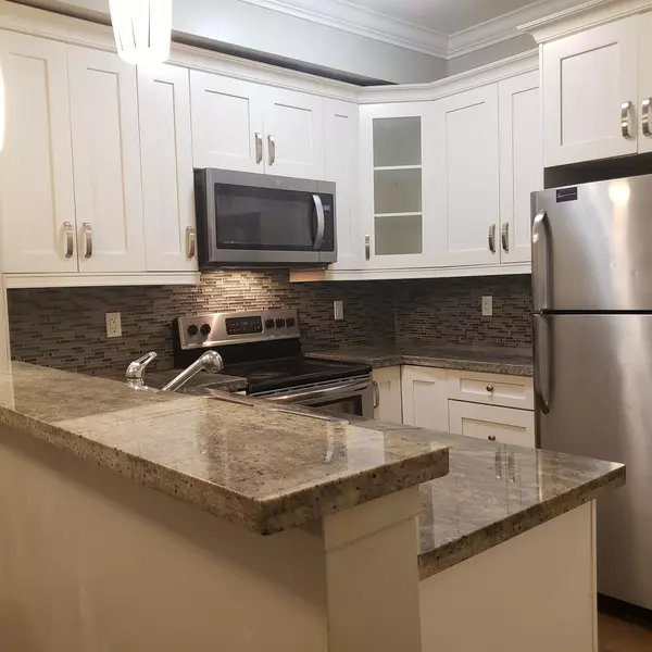 13897 Fraser HWY #113, Surrey, BC V3T 4E6