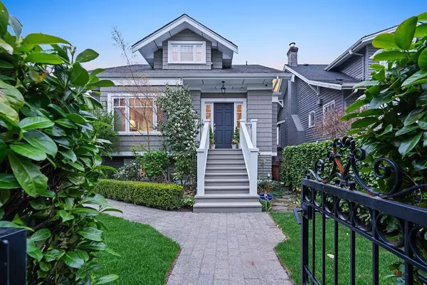6591 Vine ST, Vancouver, BC V6P 5W6