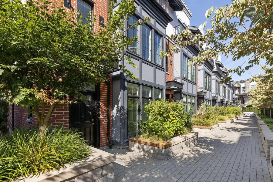 2070 Curling RD #134, North Vancouver, BC V7P 0C9