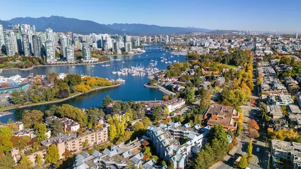 1345 W 4th AVE #405, Vancouver, BC V6H 3Y8