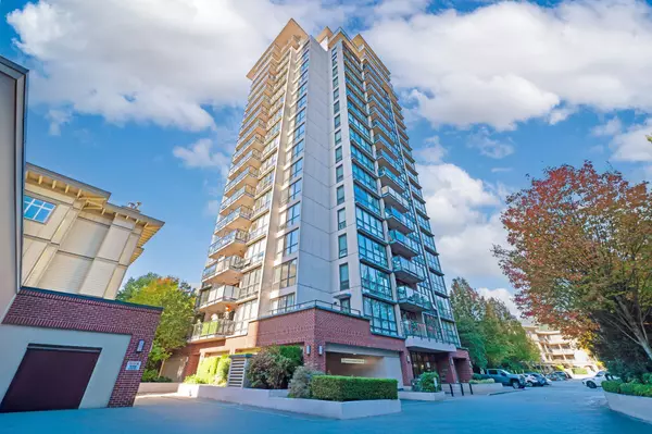 2959 Glen DR #903, Coquitlam, BC V3B 0B8