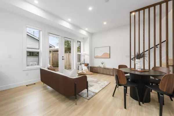 Vancouver, BC V5R 2H3,4014 Rupert ST