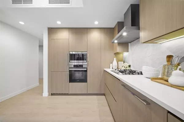 Vancouver, BC V5Y 0N3,1768 Cook ST #1206