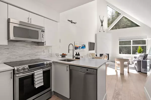 Whistler, BC V8E 1E9,4749 Spearhead DR #306