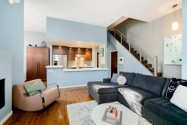 Vancouver, BC V5Z 3C3,2315 Ash ST