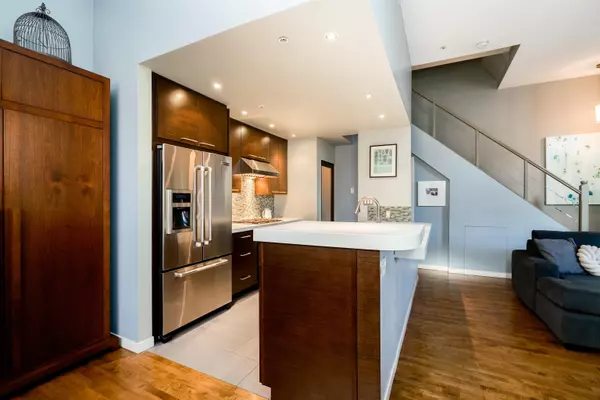 Vancouver, BC V5Z 3C3,2315 Ash ST