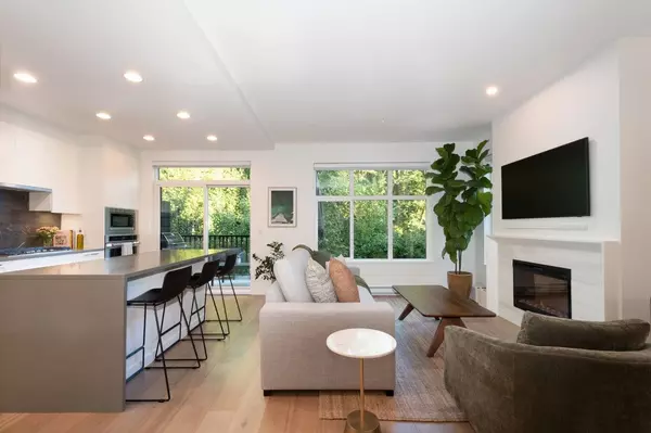 Coquitlam, BC V3E 0M9,3306 Princeton AVE #23