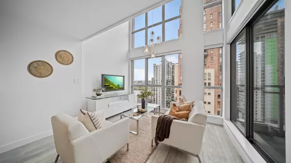 Vancouver, BC V6B 6M6,1238 Richards ST #1802