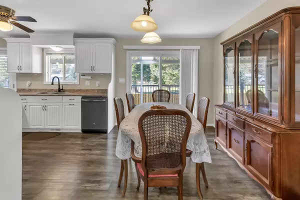 Chilliwack, BC V2P 6V9,8775 Vicars ST