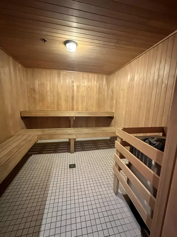 Coquitlam, BC V3B 0L9,3080 Lincoln AVE #709