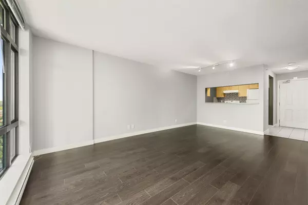 Vancouver, BC V5R 6H8,3660 Vanness AVE #1203