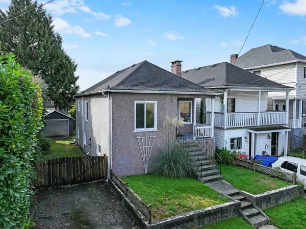 Vancouver, BC V5N 1H2,1732 E 3rd AVE