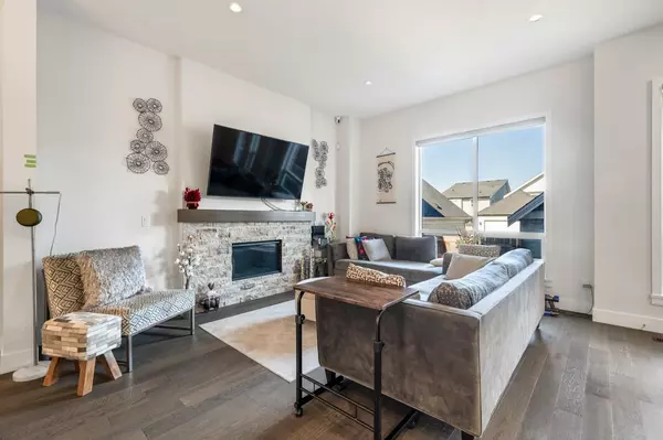 Surrey, BC V3Z 0S2,16509 25 AVE