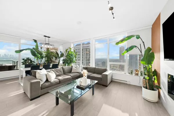 Burnaby, BC V5C 0G6,2077 Rosser AVE #2604