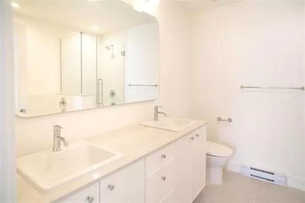 Coquitlam, BC V3E 0T3,1331 Olmsted ST #189