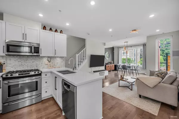 333 E 7th AVE, Vancouver, BC V5T 1M9