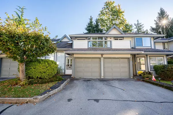 Surrey, BC V3R 9A1,9947 151 ST #9