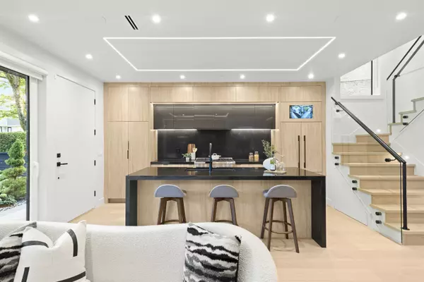 Vancouver, BC V6S 1J2,3466 W 22nd AVE #1