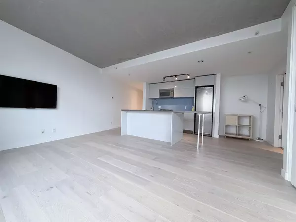 108 W Cordova ST #25xx, Vancouver, BC V6B 0G5