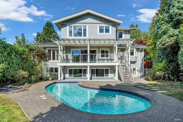1138 Inglewood AVE, West Vancouver, BC V7T 1Y5